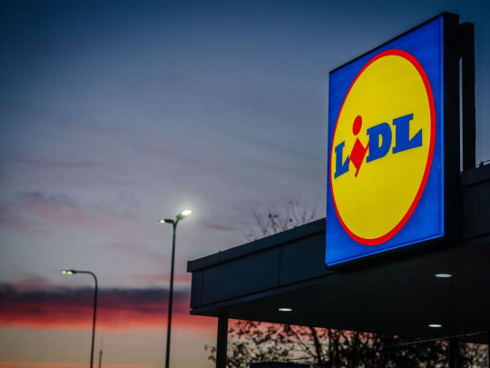 Tirdzniecības centrs LIDL Remtes ielā 